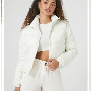 Forever 21 White Quilted Puffer Jacket Size Small